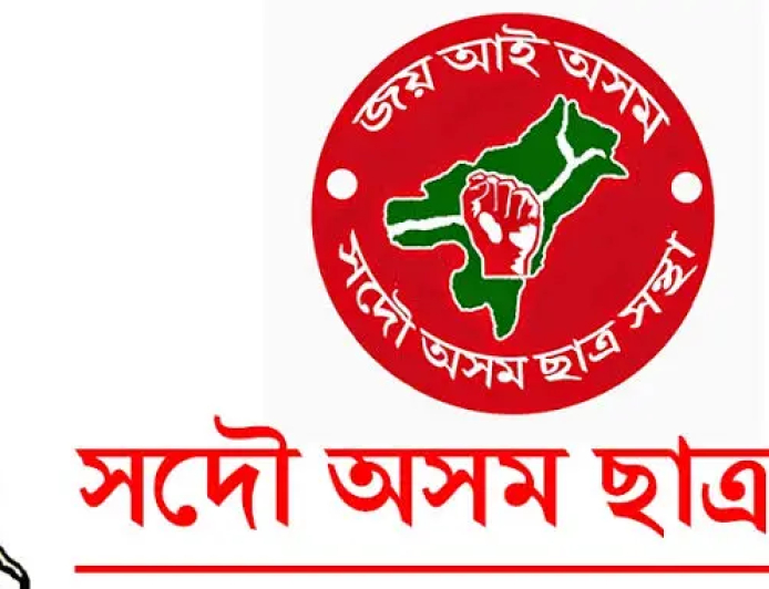 অইলৰ নিবিদাত থলুৱা নিবনুৱাক বঞ্চিত কৰাৰ অভিযোগ: দুলীয়াজান আছুৰ তীব্ৰ প্ৰতিবাদ, আন্দোলনৰ হুংকাৰ